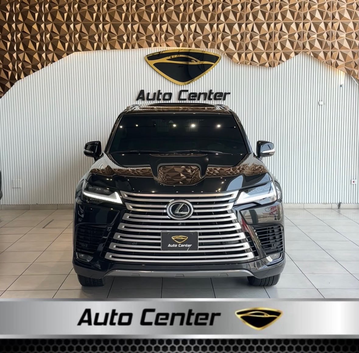 LEXUS LX600 URBAN 7 SEATER 2023