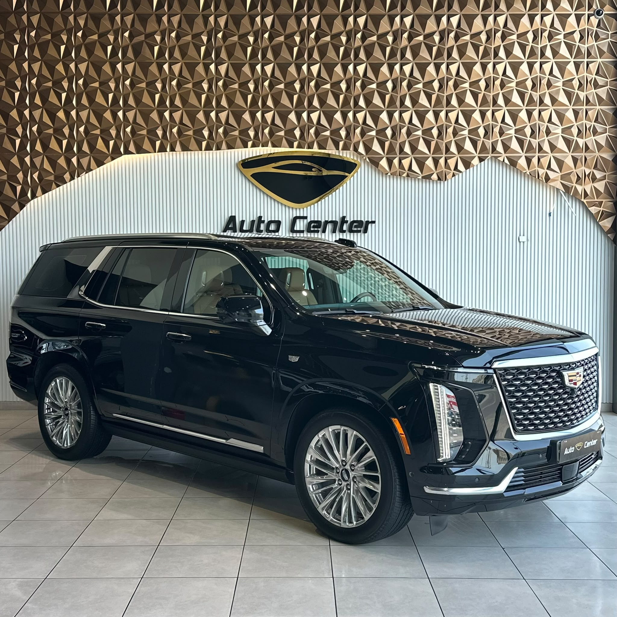 CADILLAC ESCALADE 600 PLATINUM 2025 - Image 2