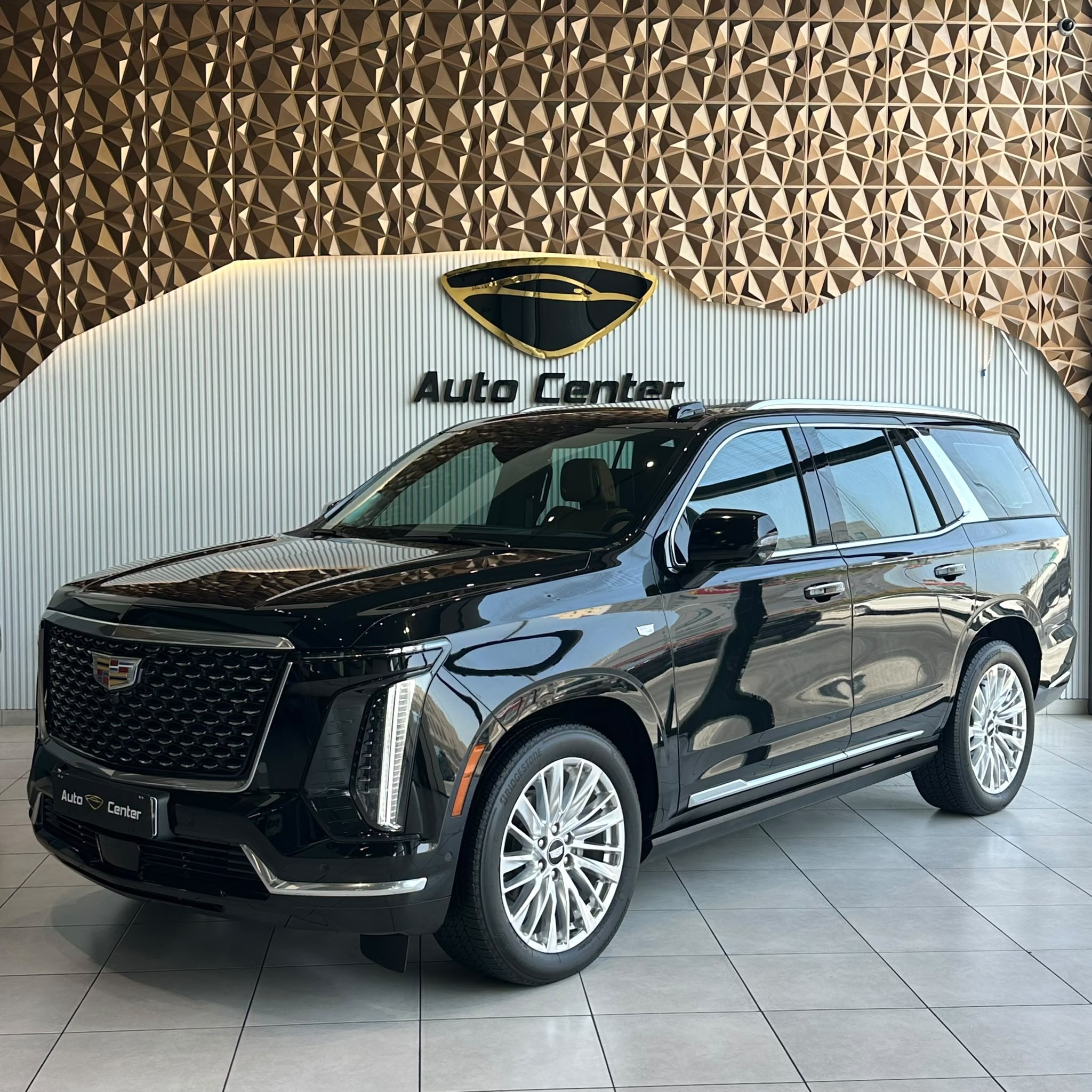 CADILLAC ESCALADE 600 PLATINUM 2025 - Image 3